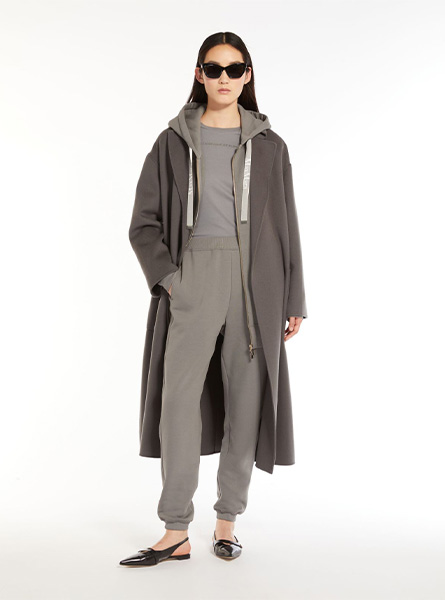 MaxMara高仿女装 |MaxMara A货服装  2024年新款 绵羊毛浴袍式大衣