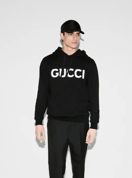 GUCCI高仿男装 | 古驰A货服装  2025早春GUCCI新款 黑色刺绣针织棉卫衣