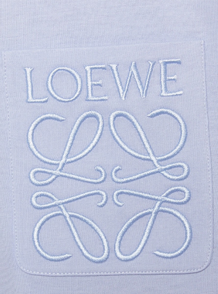 LOEWE高仿男装 | 罗意威A货服装  2025早春LOEWE新款 浅蓝色棉质宽松版型 T 恤